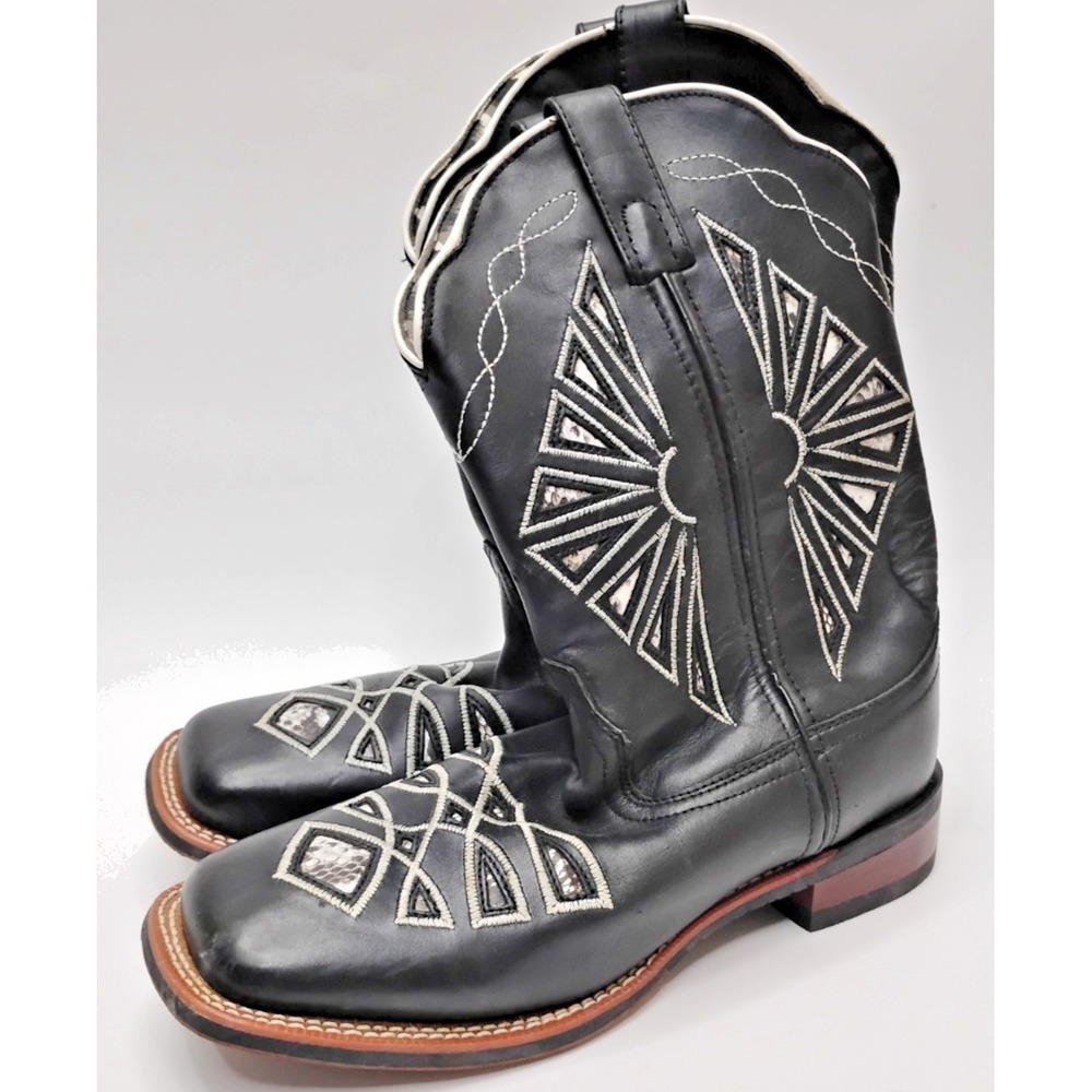 Laredo Women's 9.5 Black Pull On Western Snake Cut Out Mid Calf Cowgirl Boot